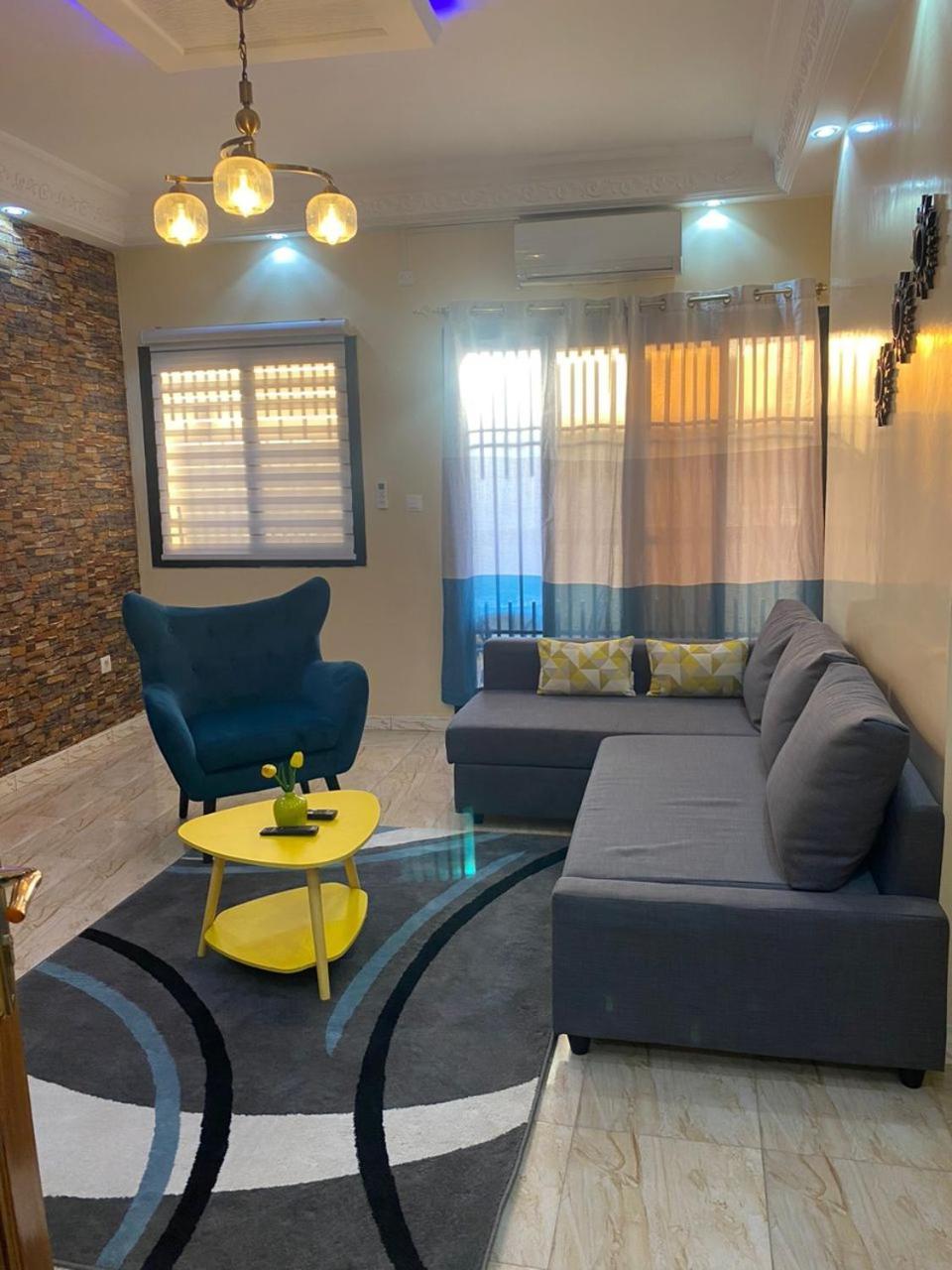 Residence Adja Binta Kane Sour Dakar Exterior foto